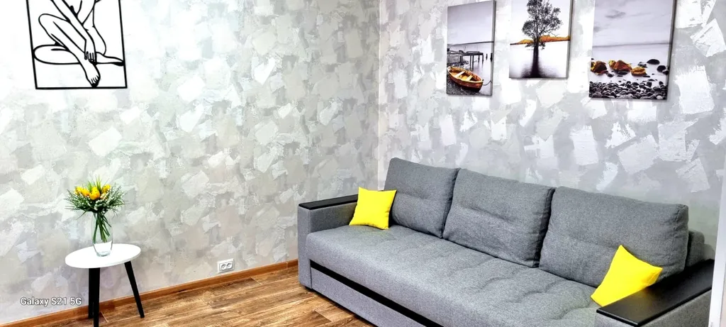 Двухкомнатная квартира с евроремонтом