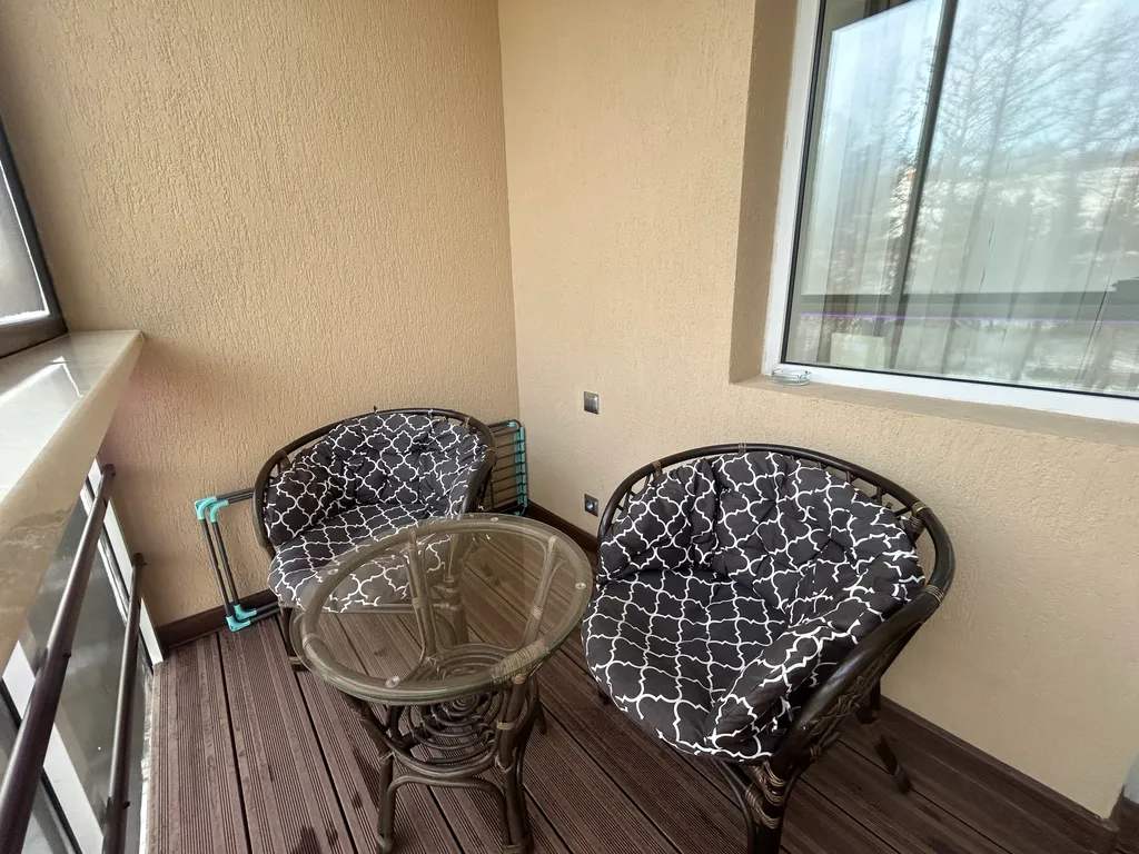 Комфортная квартира у озера