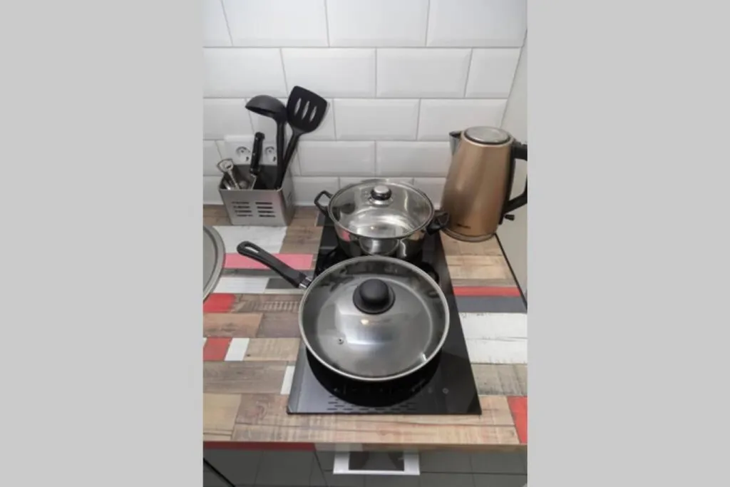 Квартира-студия в жк новокрасково-1