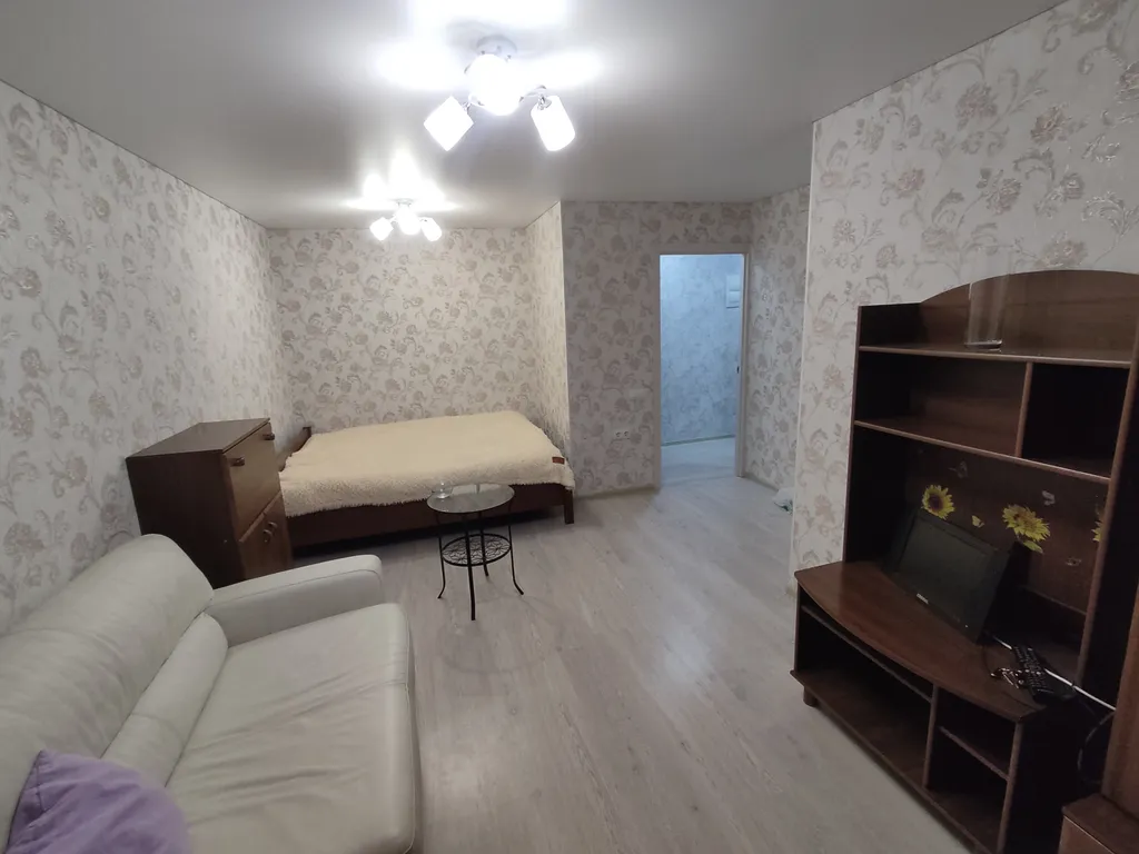 Хорошая, чистая однокомнатная квартира