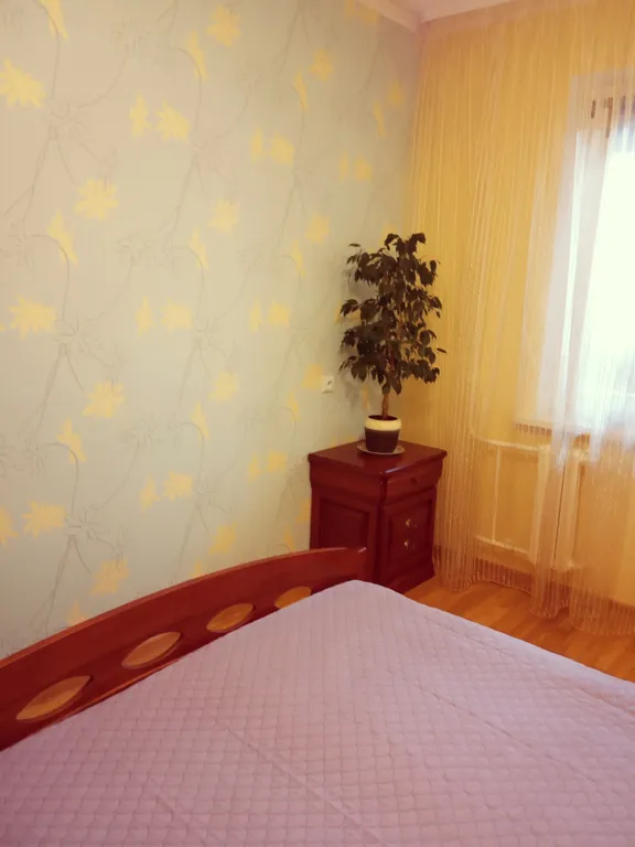 Уютная  большая 3- комнатная квартира рядом с центром