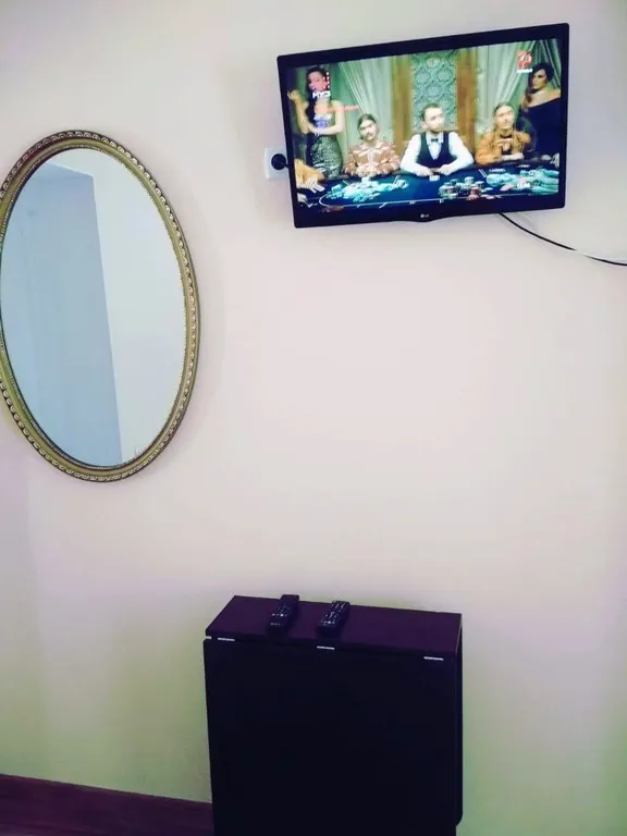 Уютная однушки в пешей доступности с Нарзанной Галереей