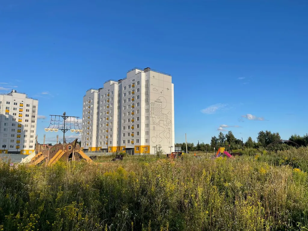Стильная дизайнерская однушка в новом спальном районе