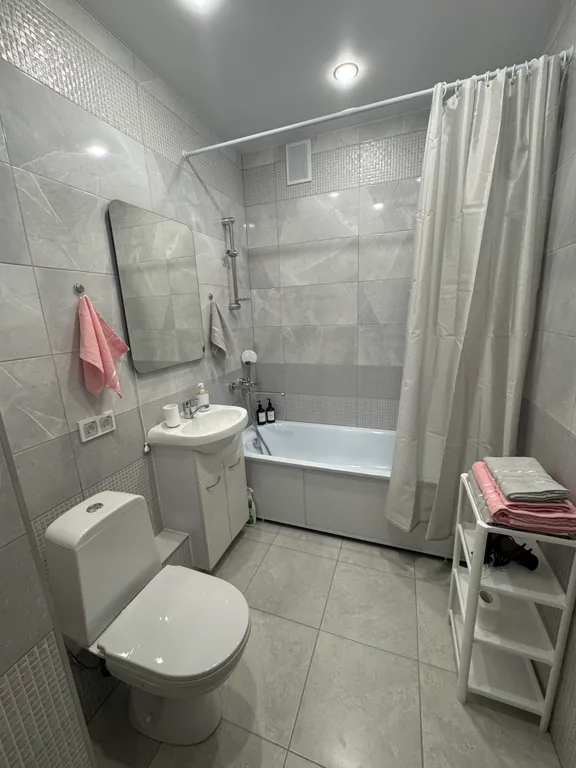 Уютная студия с видом на озеро