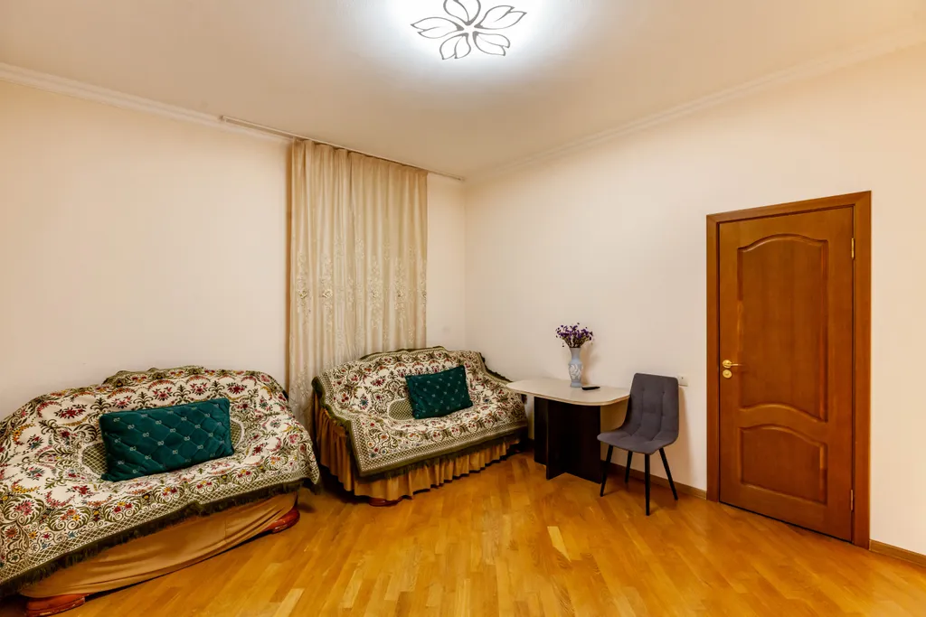 Уютный дом в центре города