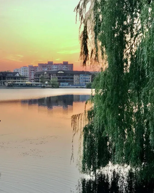 Квартира Квартира с видом на Лебединое озеро в парковой зоне — Горячий Ключ