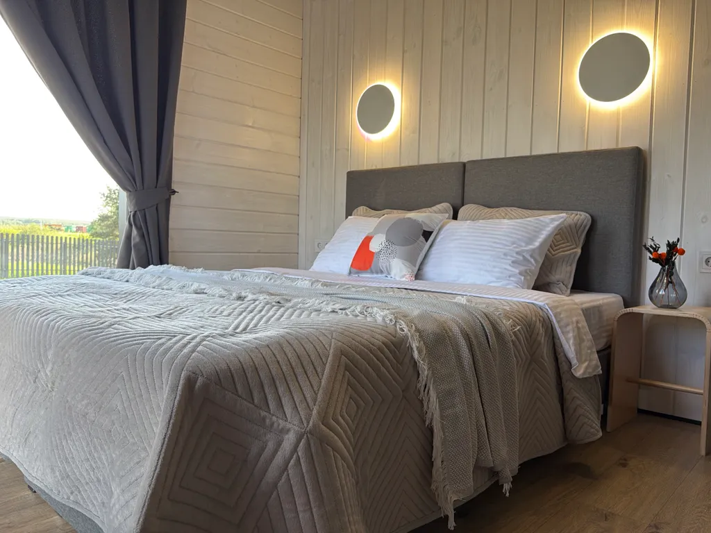 Дом с сауной и купелью в 400 метрах от водохранилища