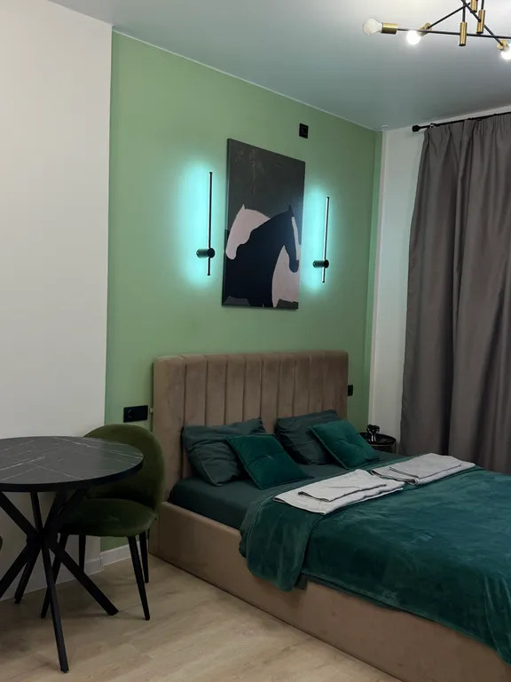 Квартира Квартира Стильная студия в современном ж/к "Метрополис" — Красноярск