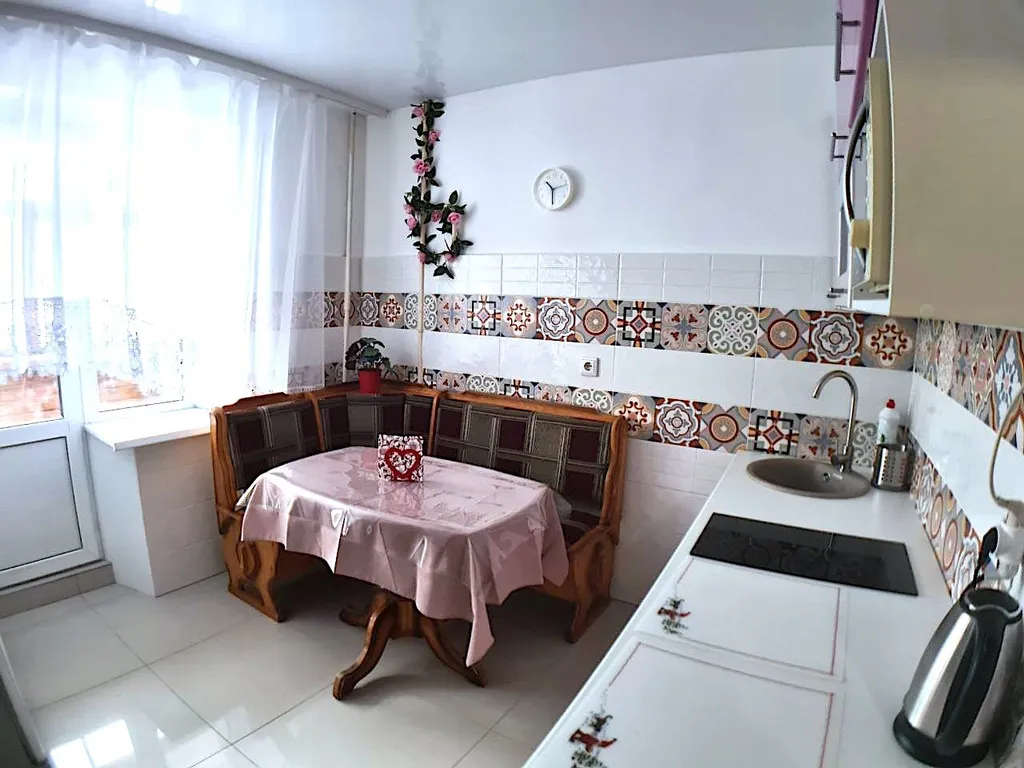 Уютная 2х комнатная, с видом на Лисью гору, электронные ключи