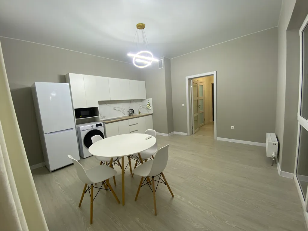 С видом на море, горы и закат Уютная квартира