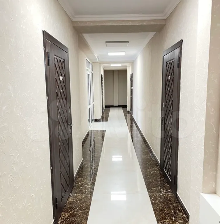 Новая студия с дизайнерскими ремонтом