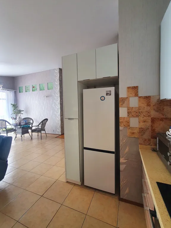 Где начинался город, с видом на море