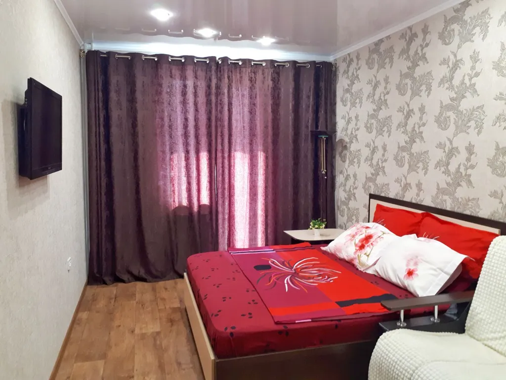 Уютная квартира в центре города — аренда посуточно в Магнитогорск