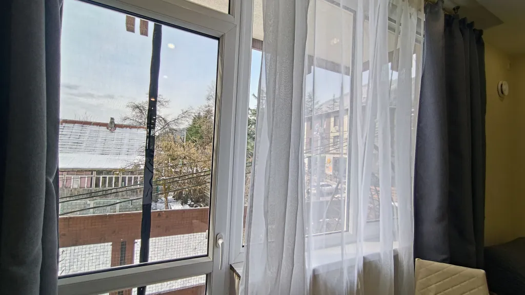 Потрясающий вид с балкона на горы! Идеальная студия в центре для вас