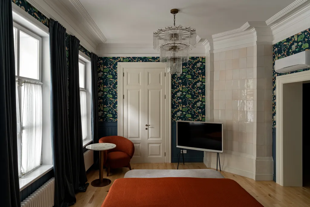 Люкс Комната Сомова