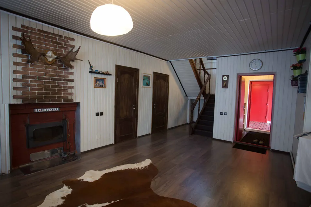 Коттедж Большой гостевой дом — Волхов