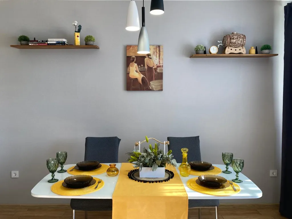 Дом с видом на море и горы