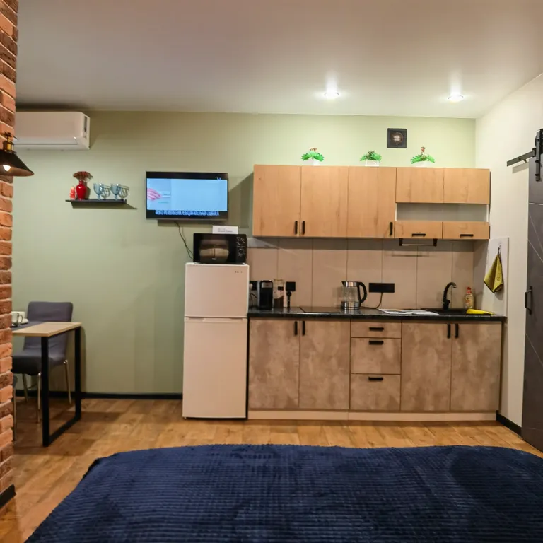 Студия в стиле Лофт с кондиционером в элитном доме