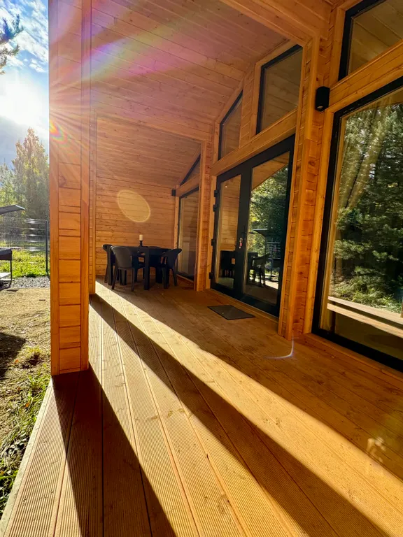 Дизайнерский коттедж возле курорта Игора (серый Balance)