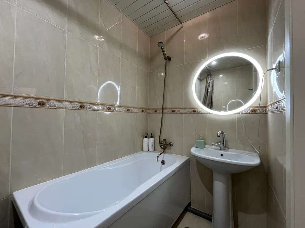 Квартира с шикарным видом на море и аллею