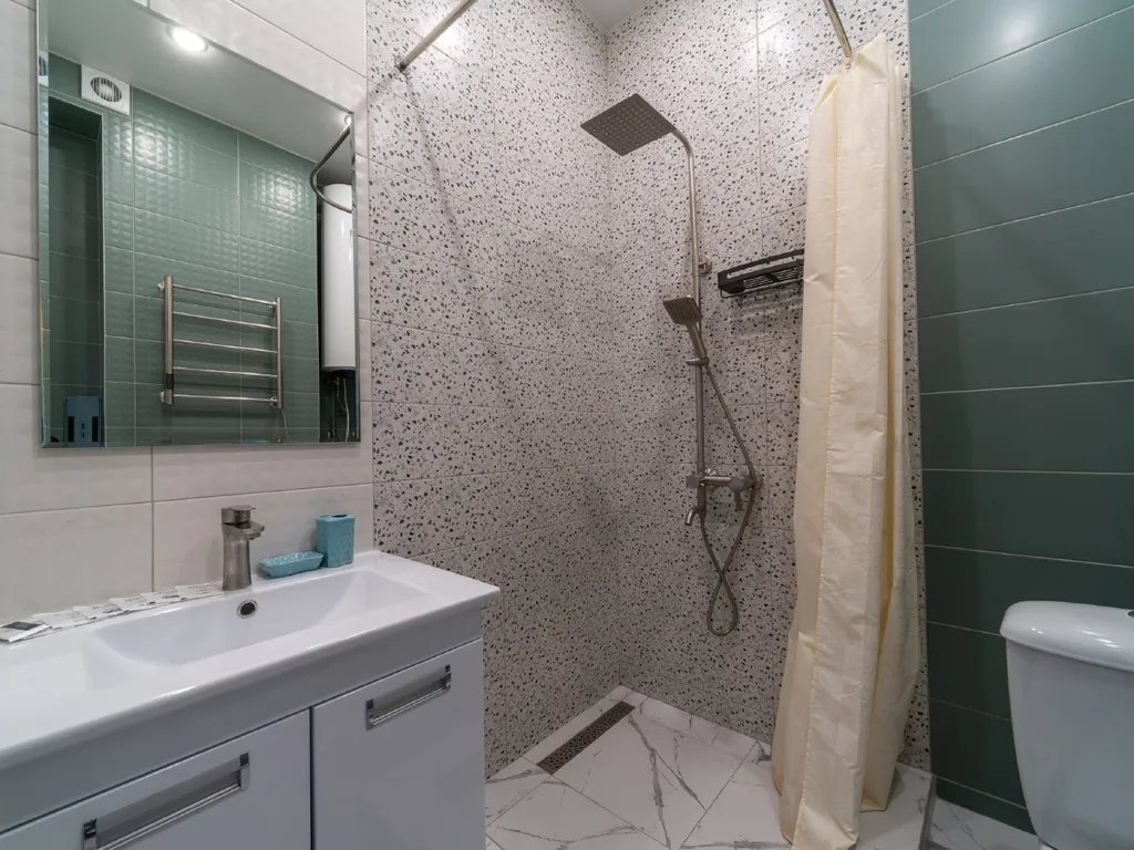 Апартаменты семейные в комплексе бизнес класса с бассейном