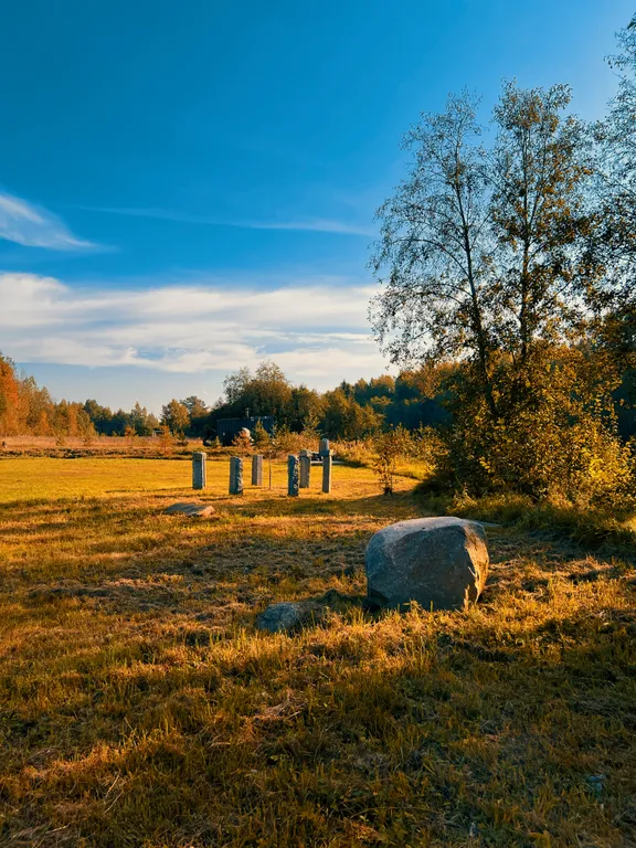 Коттедж Треугольный коттедж на берегу реки Лава — Ручьи