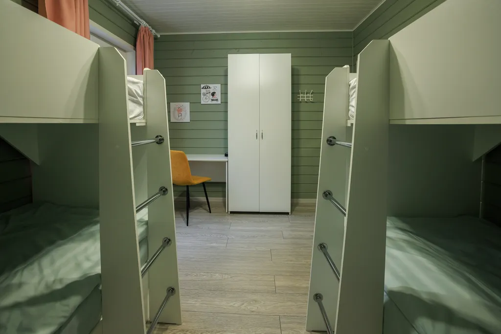 Коттедж с собственным пирсом и террасой на берегу Ладоги