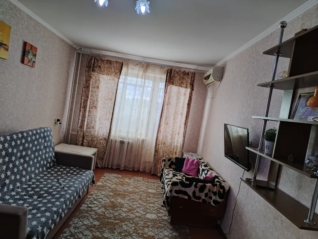 Чистая и уютная квартира в центре города — аренда посуточно в Керчь