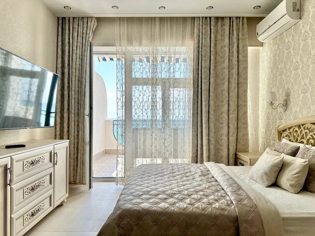 Апартаменты с видом на море