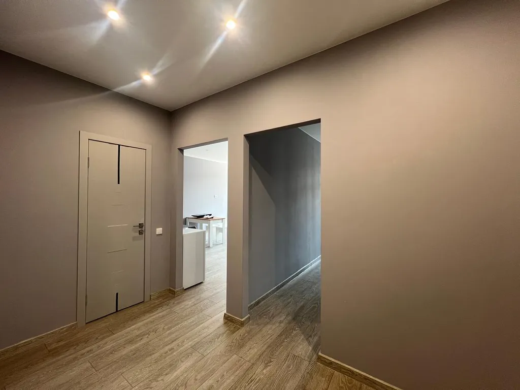 Просторная 1-к кв у ЖД вокзала. Не берем оплату за финальную уборку