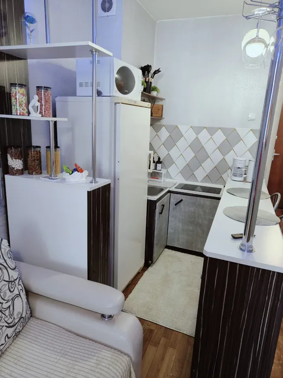 Квартира Апартаменты рядом с озером и открытым бассейном — Красноярск