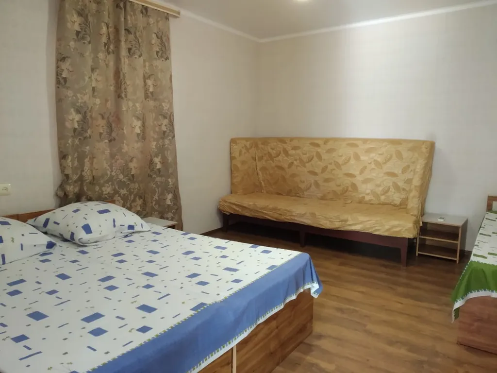 Коттедж 3-комнатный Дом — аренда посуточно в Лдзаа