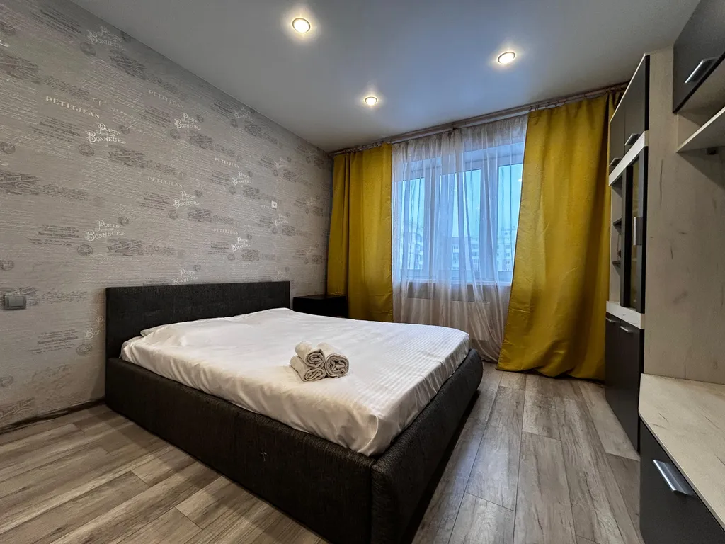 Современная квартира рядом с МНТК имени Федорова и СК Заря — аренда посуточно в Новосибирск