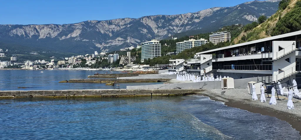 Квартира с видом на море у моря