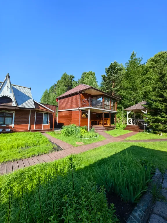 Гостевой дом Lucky House на озере Байкал