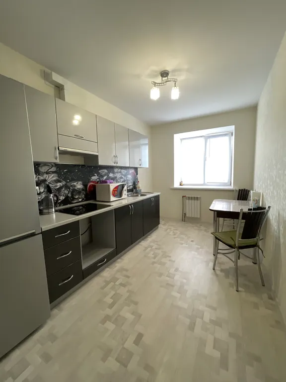 Квартира в новом доме на СХИ