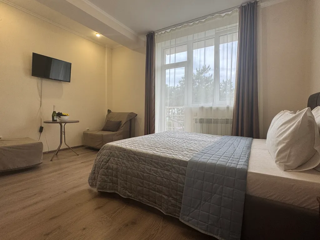 Четырёхместная с балконом комната - комфорт