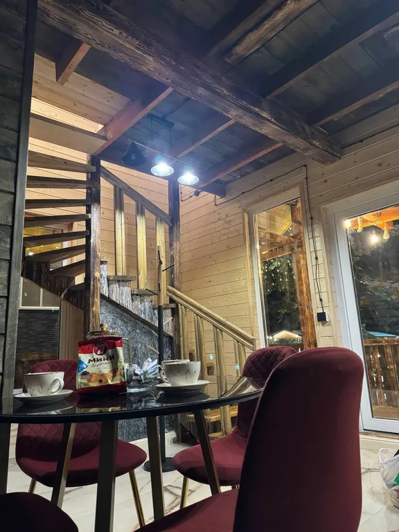 Коттедж Афрейм, домик в лесу — Архыз