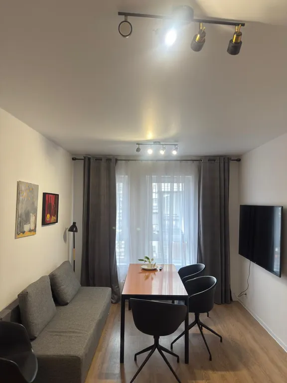 Большая и просторная евротрешка в центре