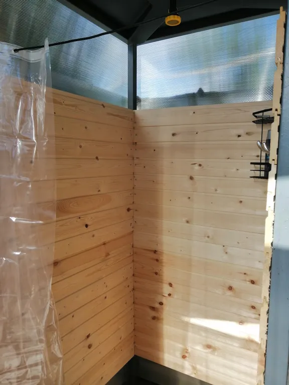 Дом с видом на озеро