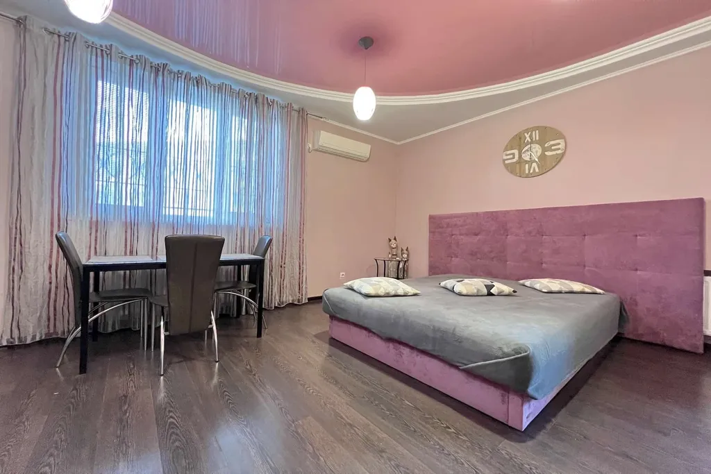 1-комнатная Квартира — аренда посуточно в Феодосия