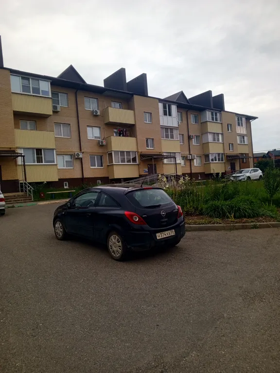 Квартира у подножия горы Змейка рядом с аэропортом