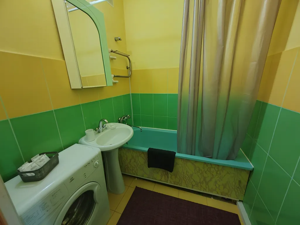 Бюджетная квартира для большой компании вблизи Квани и Калужских терм