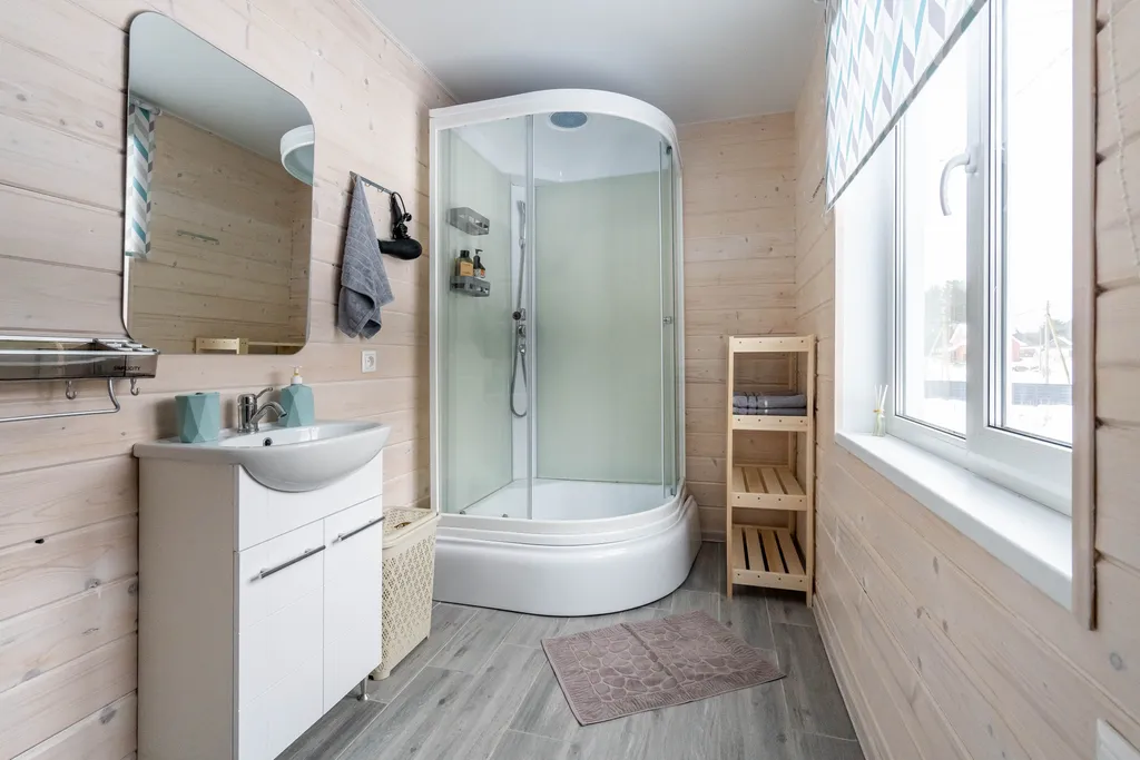 Коттедж Уютный просторный дом у лесного озера — Ларионово