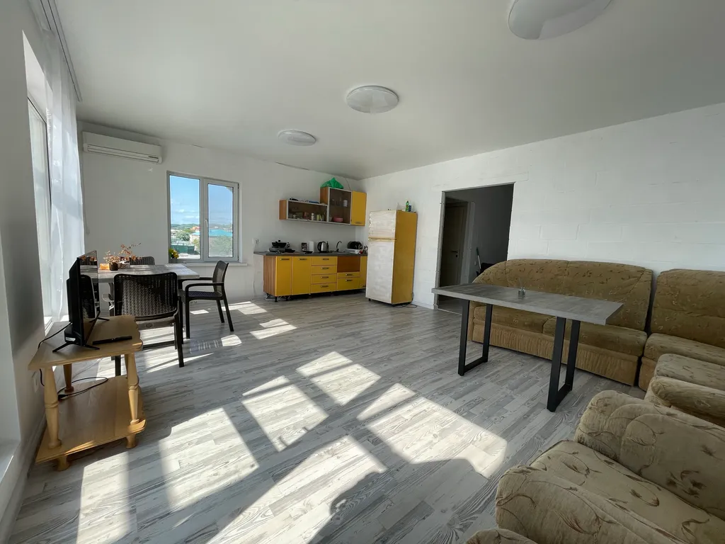 Апартаменты на 2 этаже с видом на море