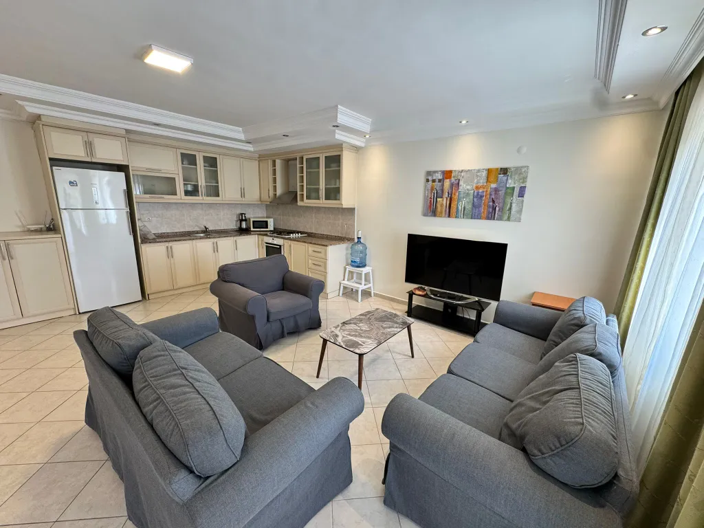 Квартира Апартаменты у моря всего в 200 метрах до пляжа с открытым бассейном — аренда посуточно в Аланья