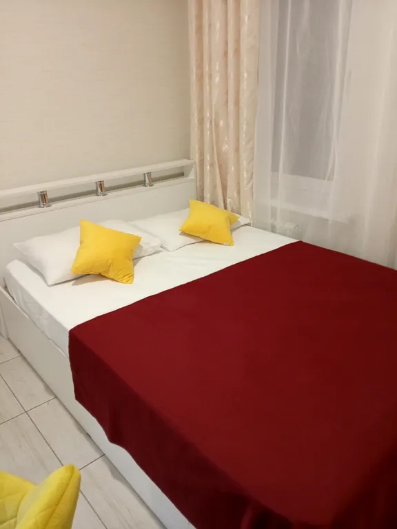 Светлая студия в тихом районе у моря