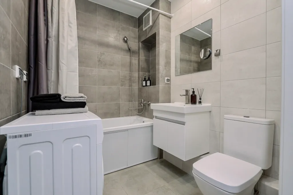 Квартира клаccа премиум для четвeрыx гостей c шикаpным peмoнтoм