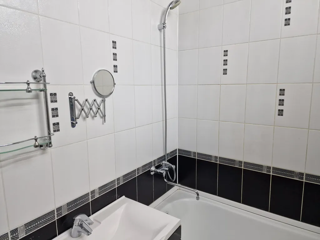 Прекрасная, просторная квартира в новостройке, в самом центре