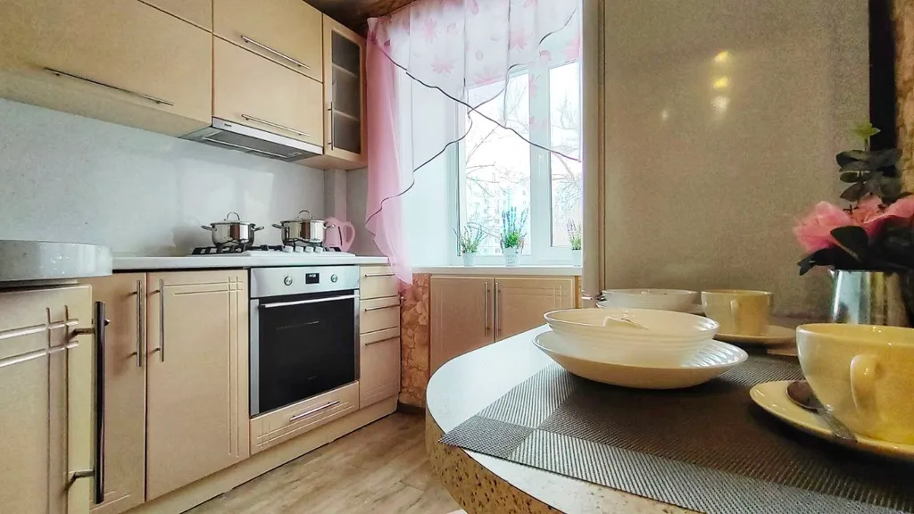 Квартира Уютная двухкомнатная квартира возле Дендрария — Хабаровск